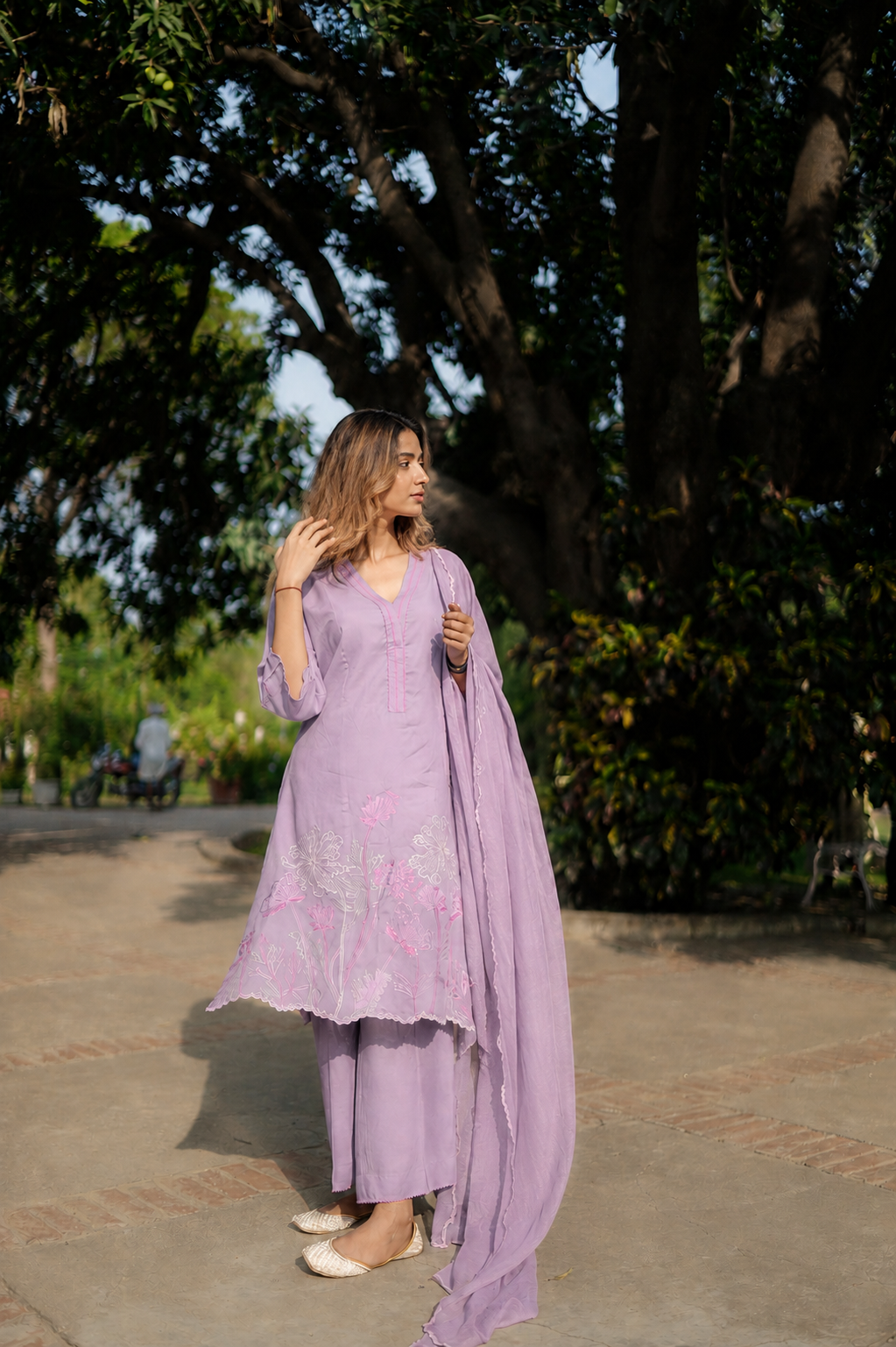 Lavender Cotton Kurta Set with Embroidered Ghera