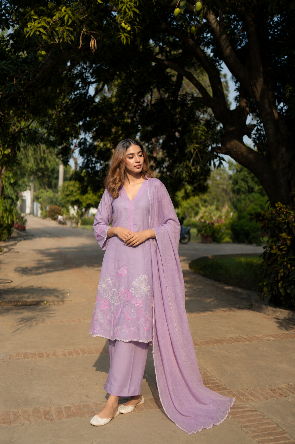 Lavender Cotton Kurta Set with Embroidered Ghera