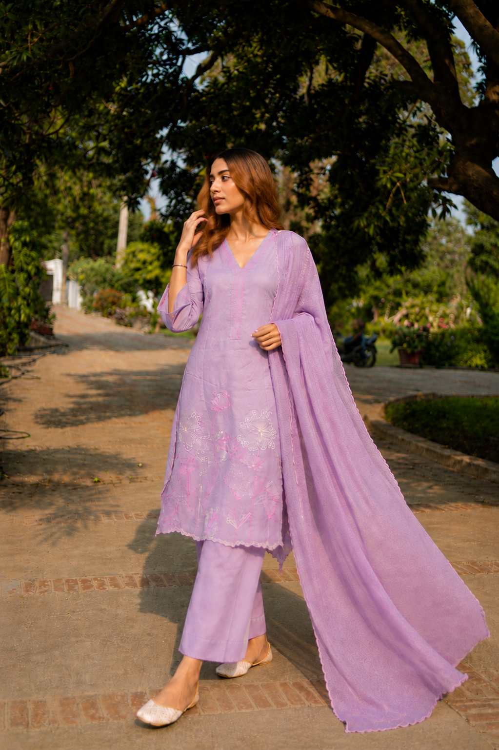 Lavender Cotton Kurta Set with Embroidered Ghera